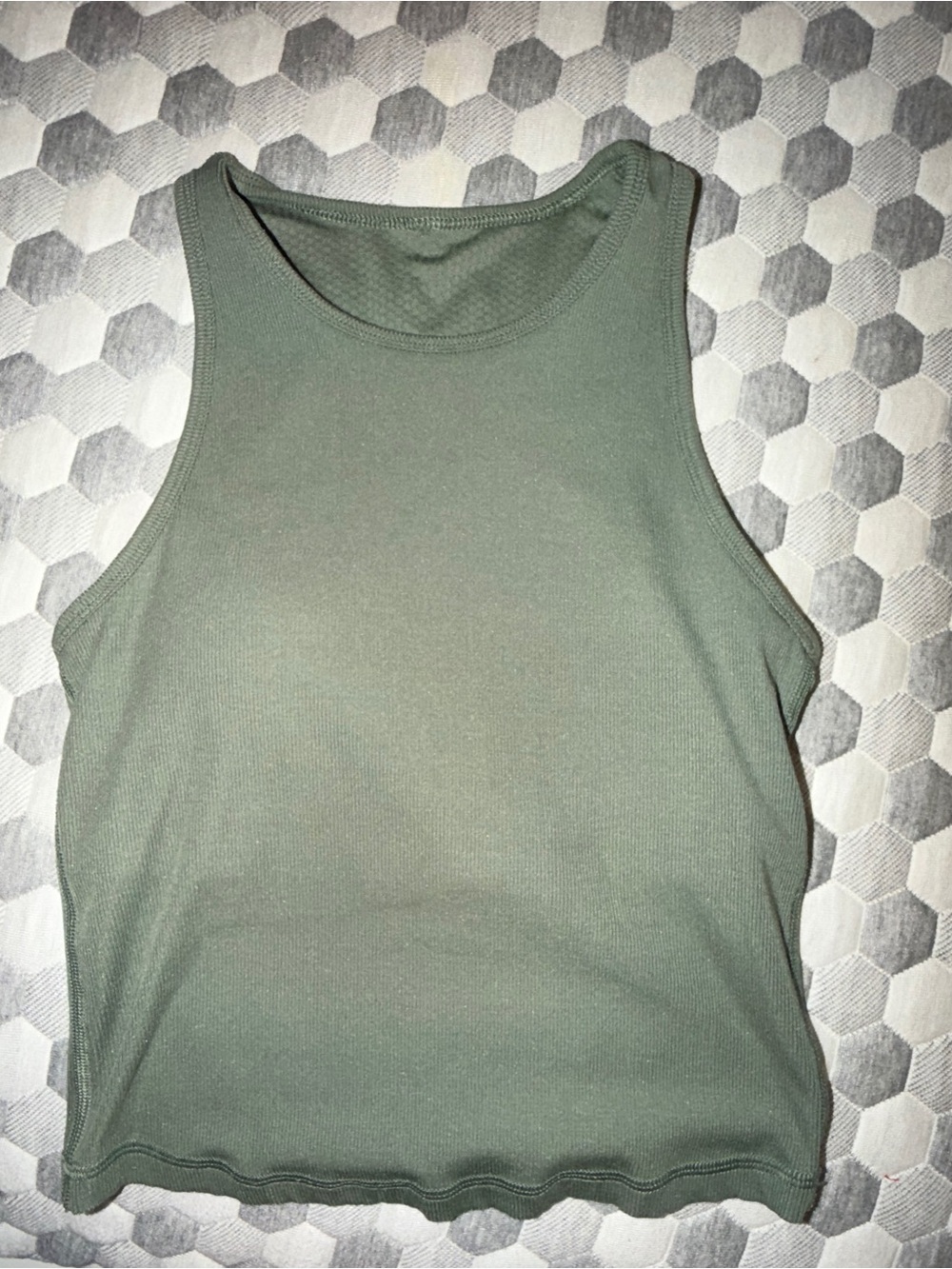 Vuori Pose Plyo Tank Sleeveless - Olive Green